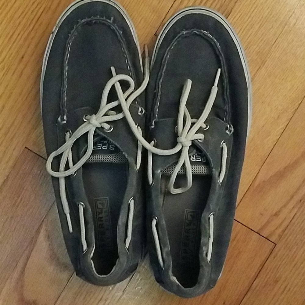Sperry boat shoes